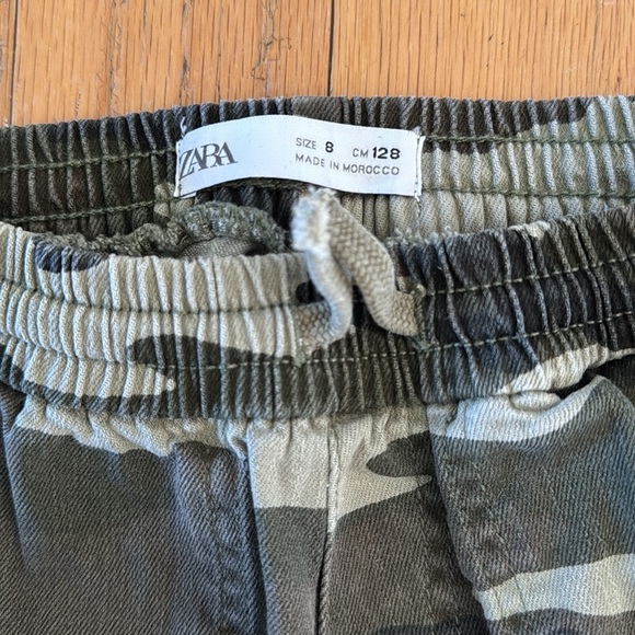 Zara | Kids Camo Cargo Pants | Pull On | Daw String | size 8 - Picture 2 of 4